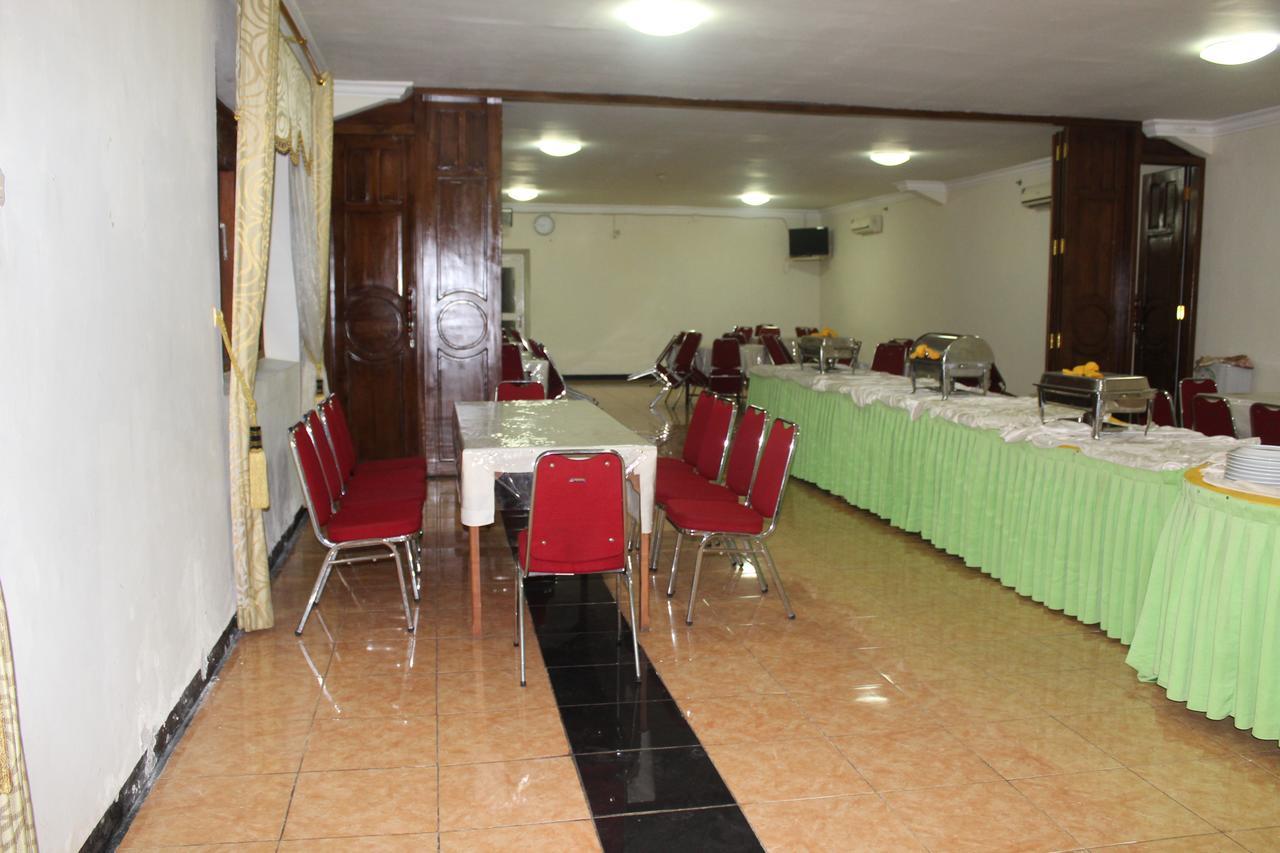 Sinar Bintang Hotel Cepu Экстерьер фото