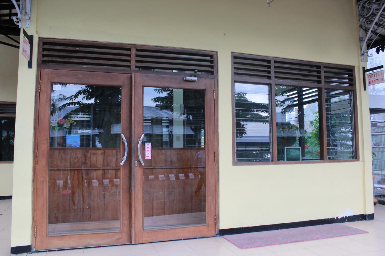 Sinar Bintang Hotel Cepu Экстерьер фото